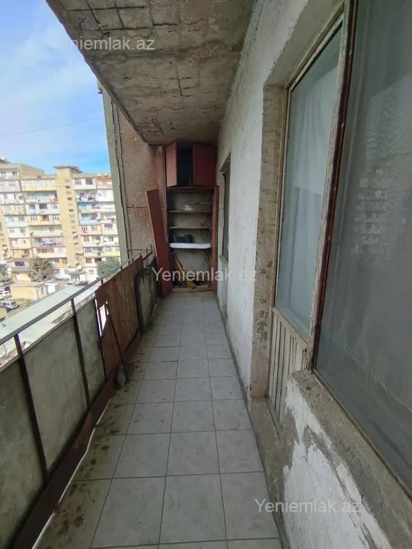 Satılır 3 otaqlı köhnə tikili 80 m²