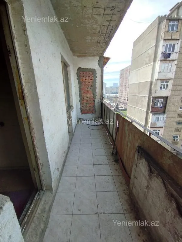 Satılır 3 otaqlı köhnə tikili 80 m²