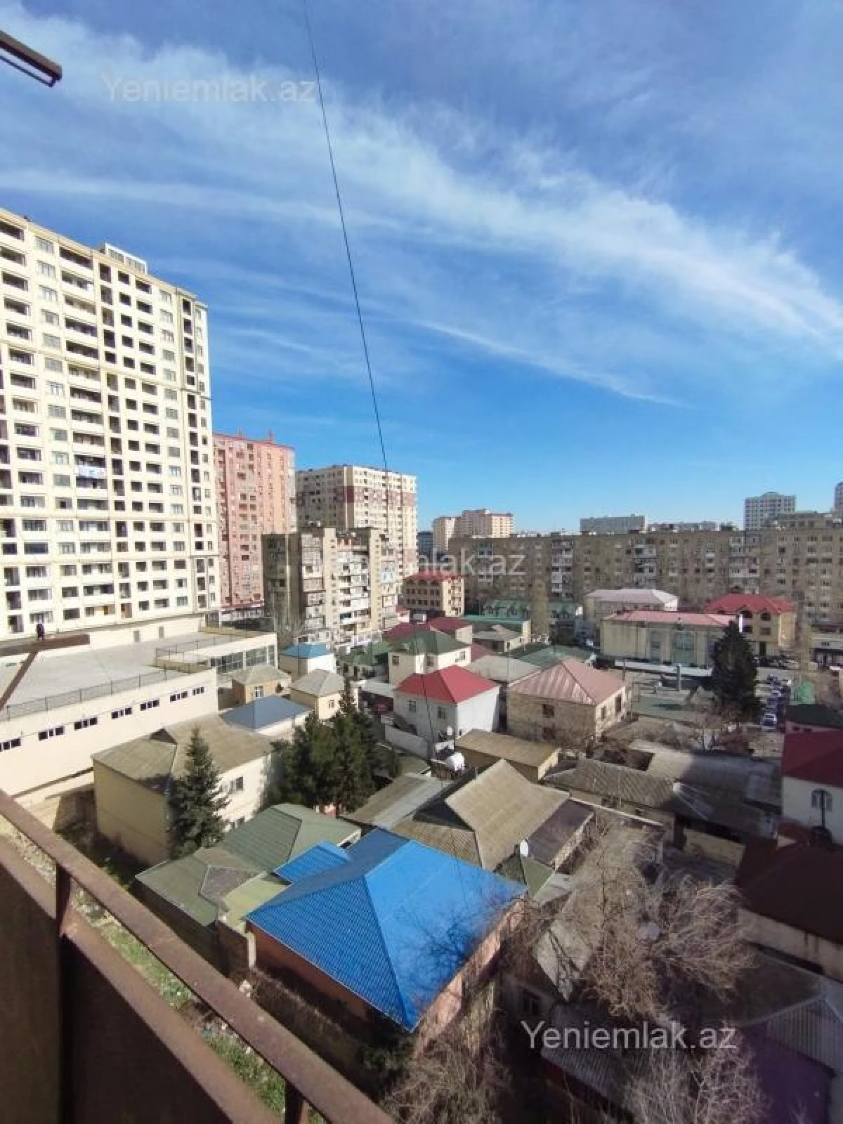 Satılır 3 otaqlı köhnə tikili 80 m²