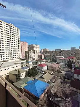 Satılır 3 otaqlı köhnə tikili 80 m²