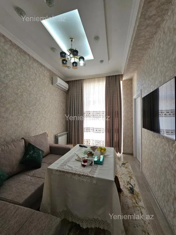 Satılır 3 otaqlı yeni tikili 72 m²