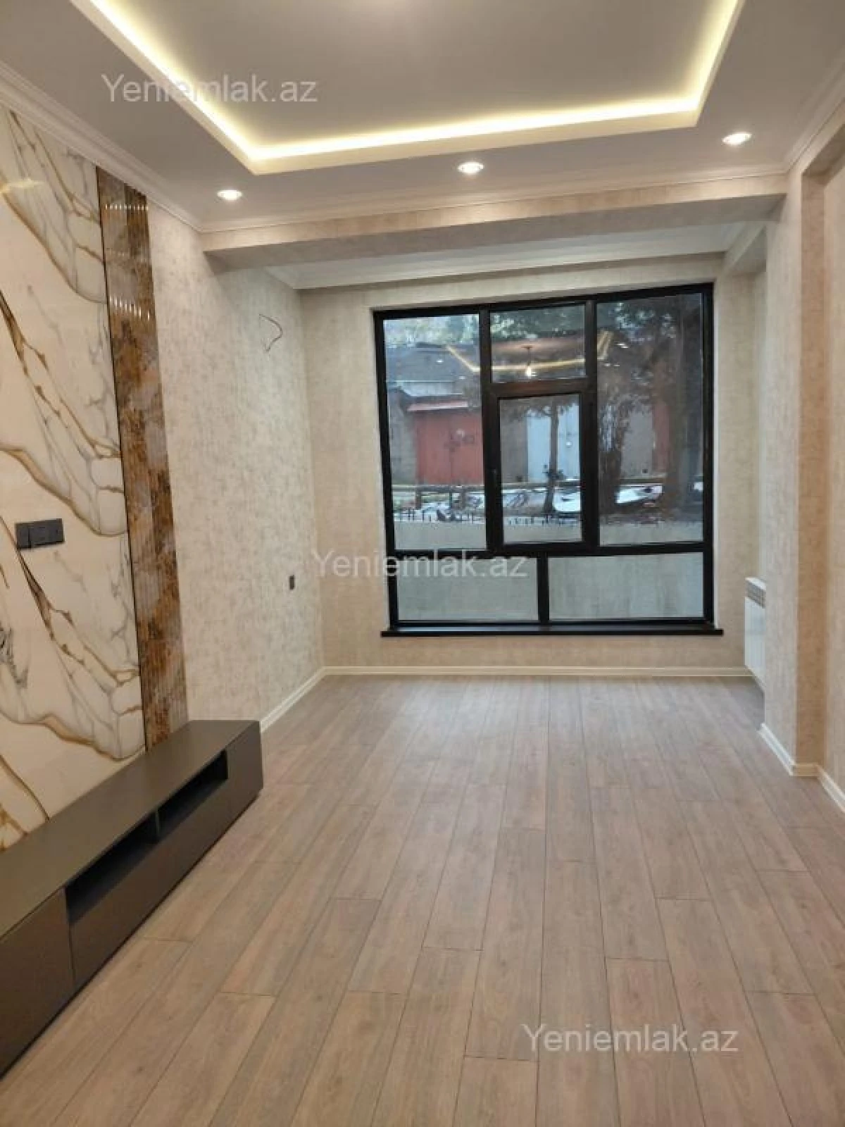 Satılır 2 otaqlı yeni tikili 60 m²