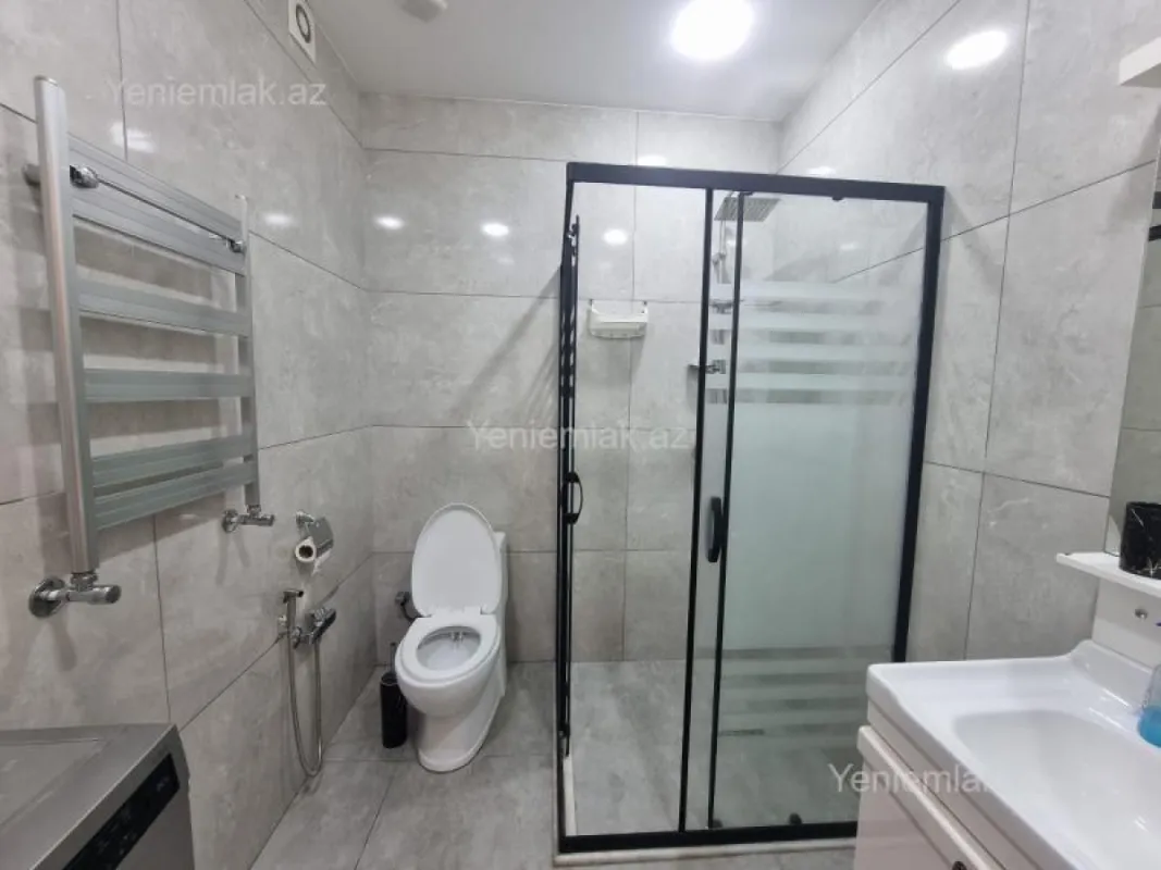 Satılır 2 otaqlı yeni tikili 67 m²