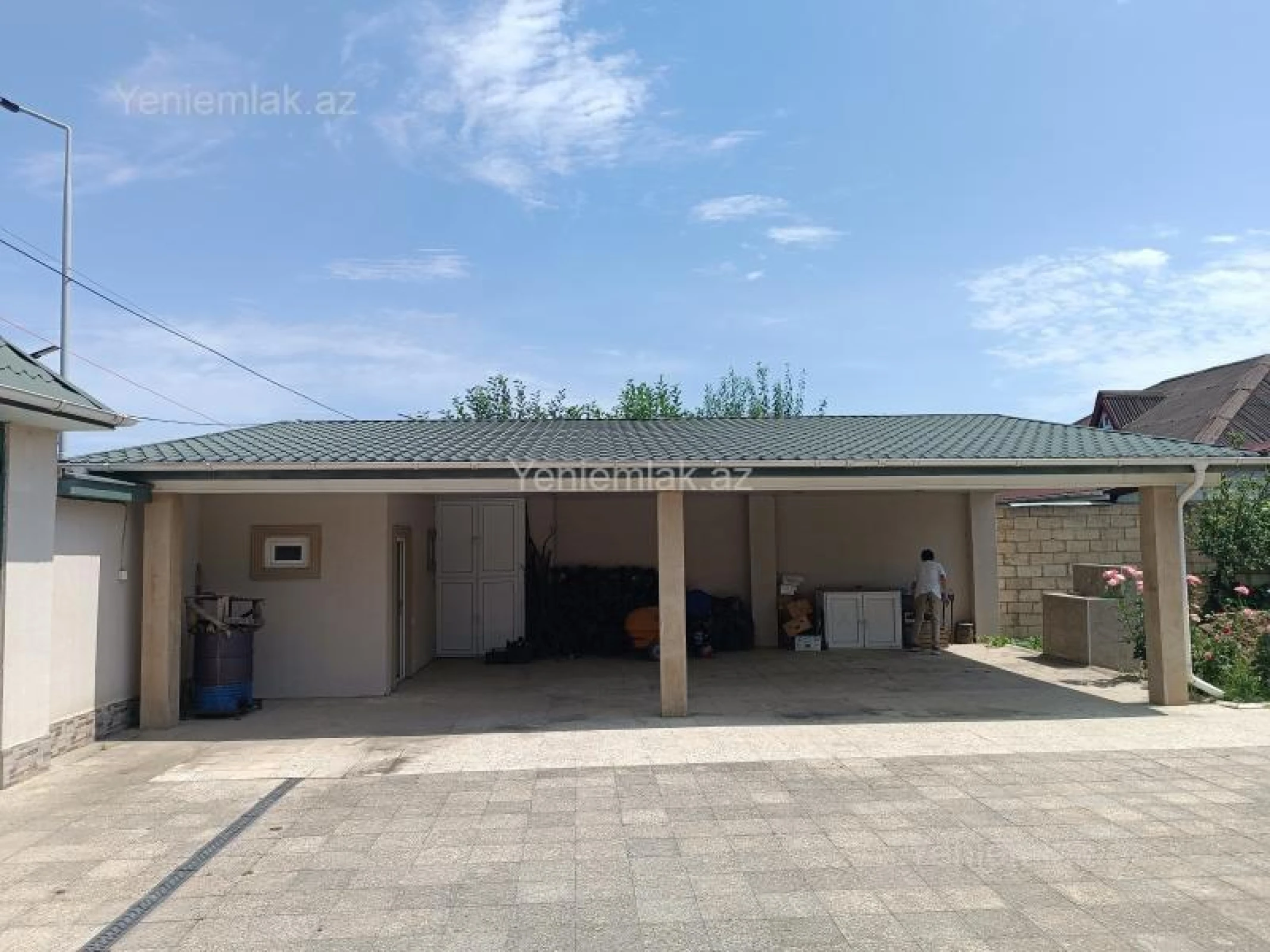 Satılır 6 otaqlı həyət evi 176 m²