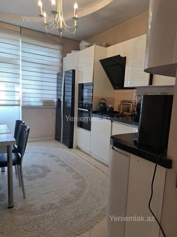 Satılır 6 otaqlı yeni tikili 121 m²