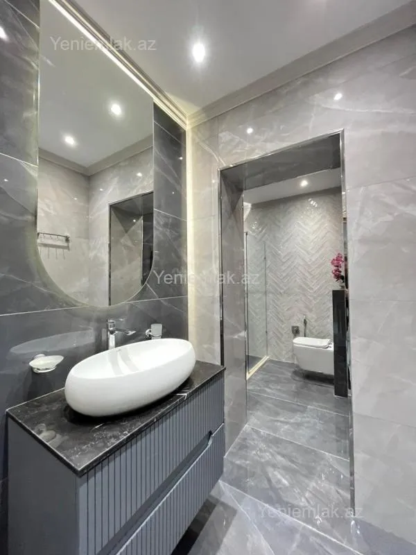 Satılır 2 otaqlı yeni tikili 68 m²