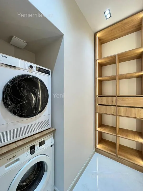 Satılır 2 otaqlı yeni tikili 68 m²