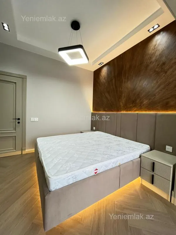 Satılır 2 otaqlı yeni tikili 68 m²