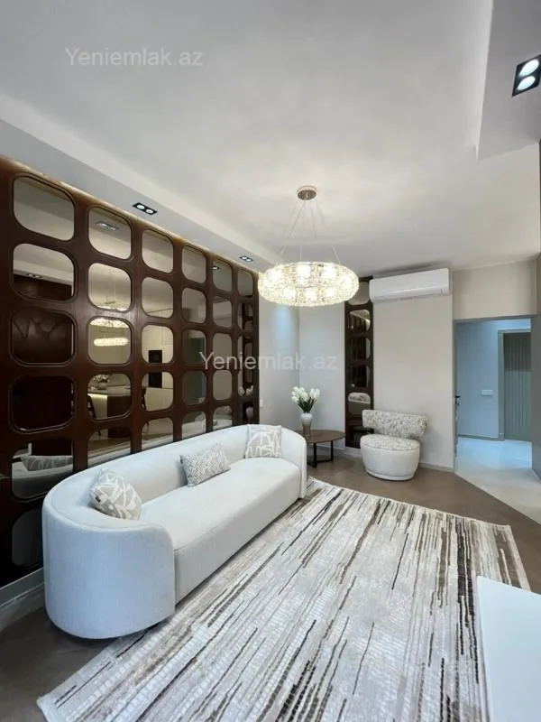 Satılır 2 otaqlı yeni tikili 68 m²