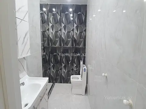 Satılır 3 otaqlı yeni tikili 80 m²