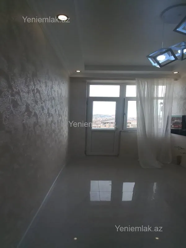 Satılır 3 otaqlı yeni tikili 80 m²