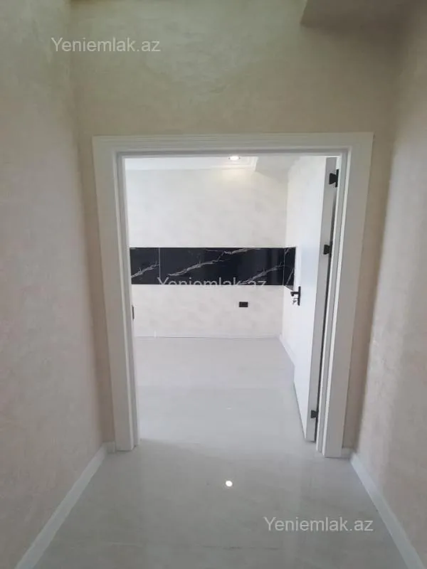 Satılır 3 otaqlı yeni tikili 80 m²