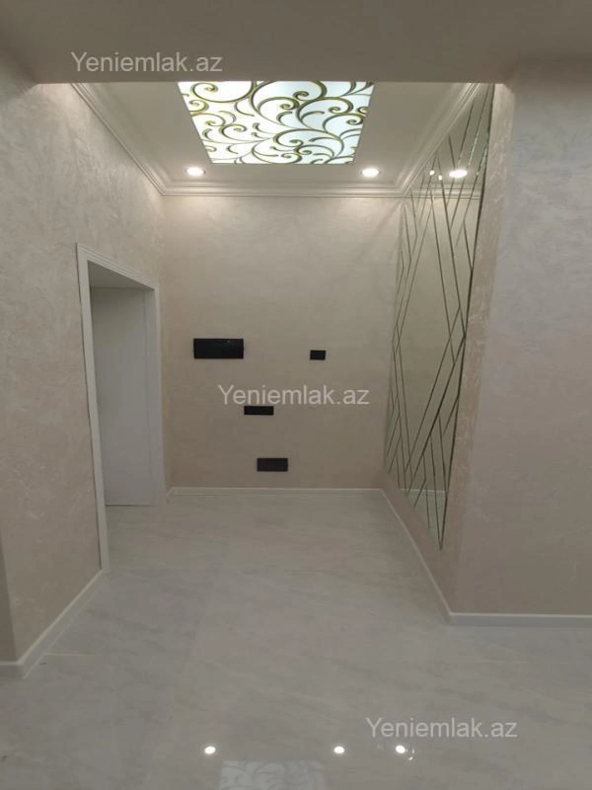 Satılır 3 otaqlı yeni tikili 80 m²