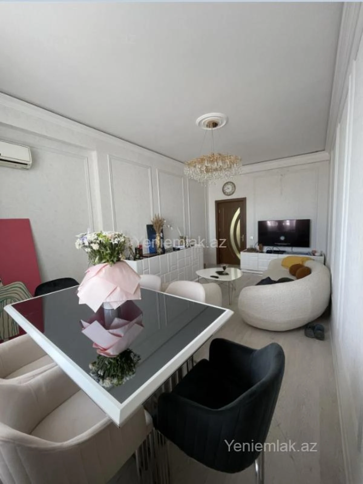 Satılır 2 otaqlı yeni tikili 74 m²