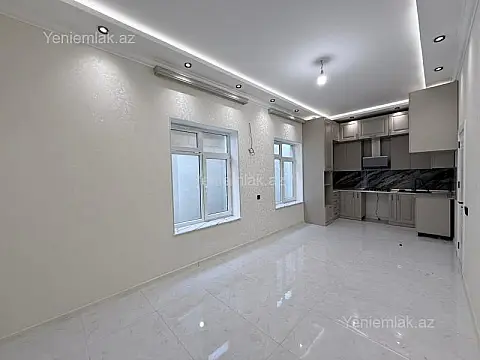 Satılır 4 otaqlı həyət evi 200 m²