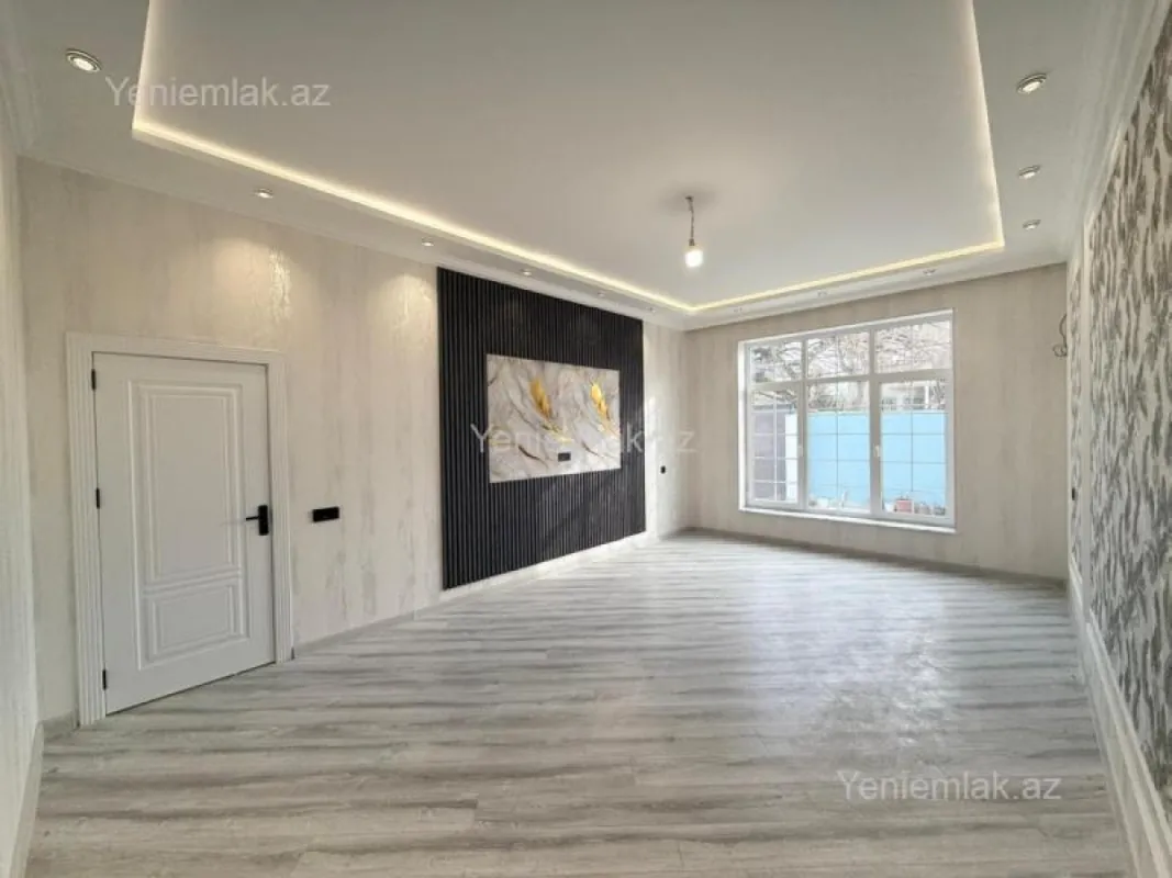 Satılır 4 otaqlı həyət evi 200 m²