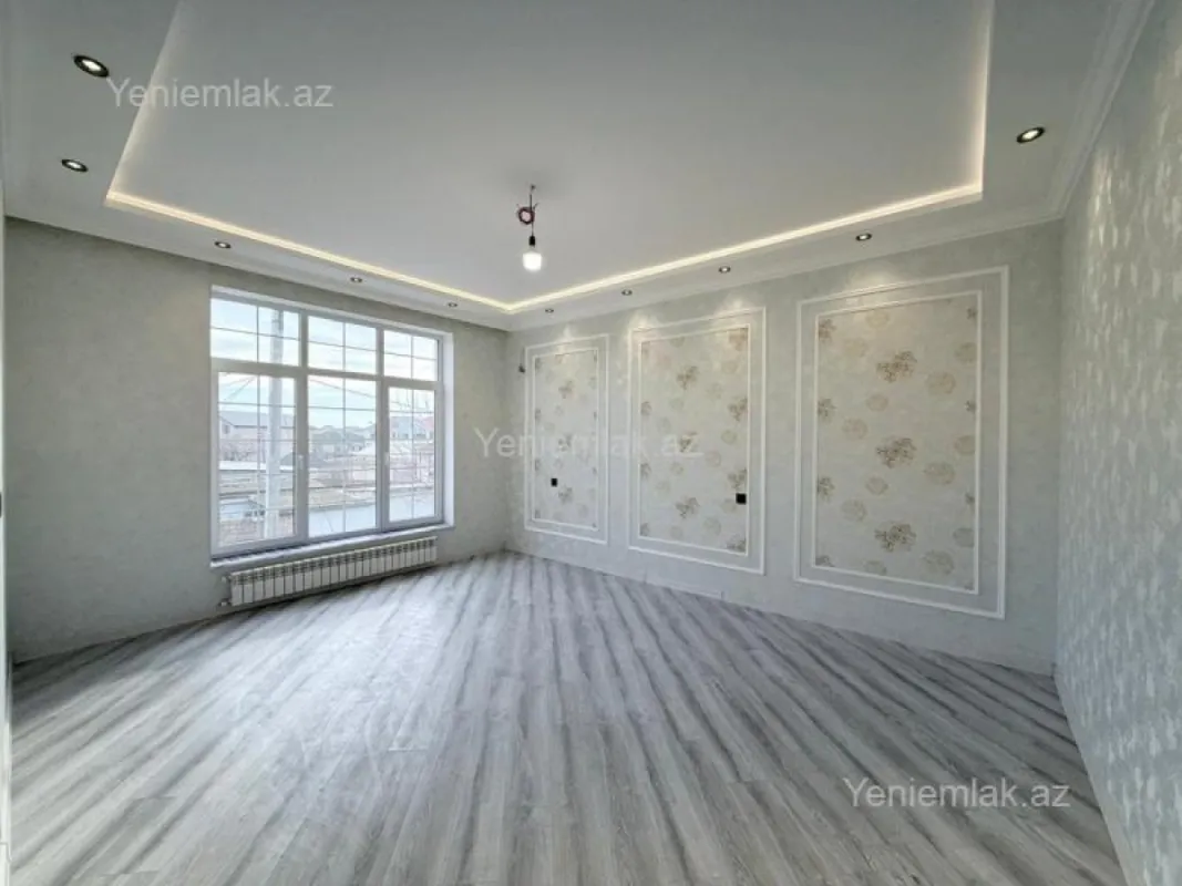 Satılır 4 otaqlı həyət evi 200 m²