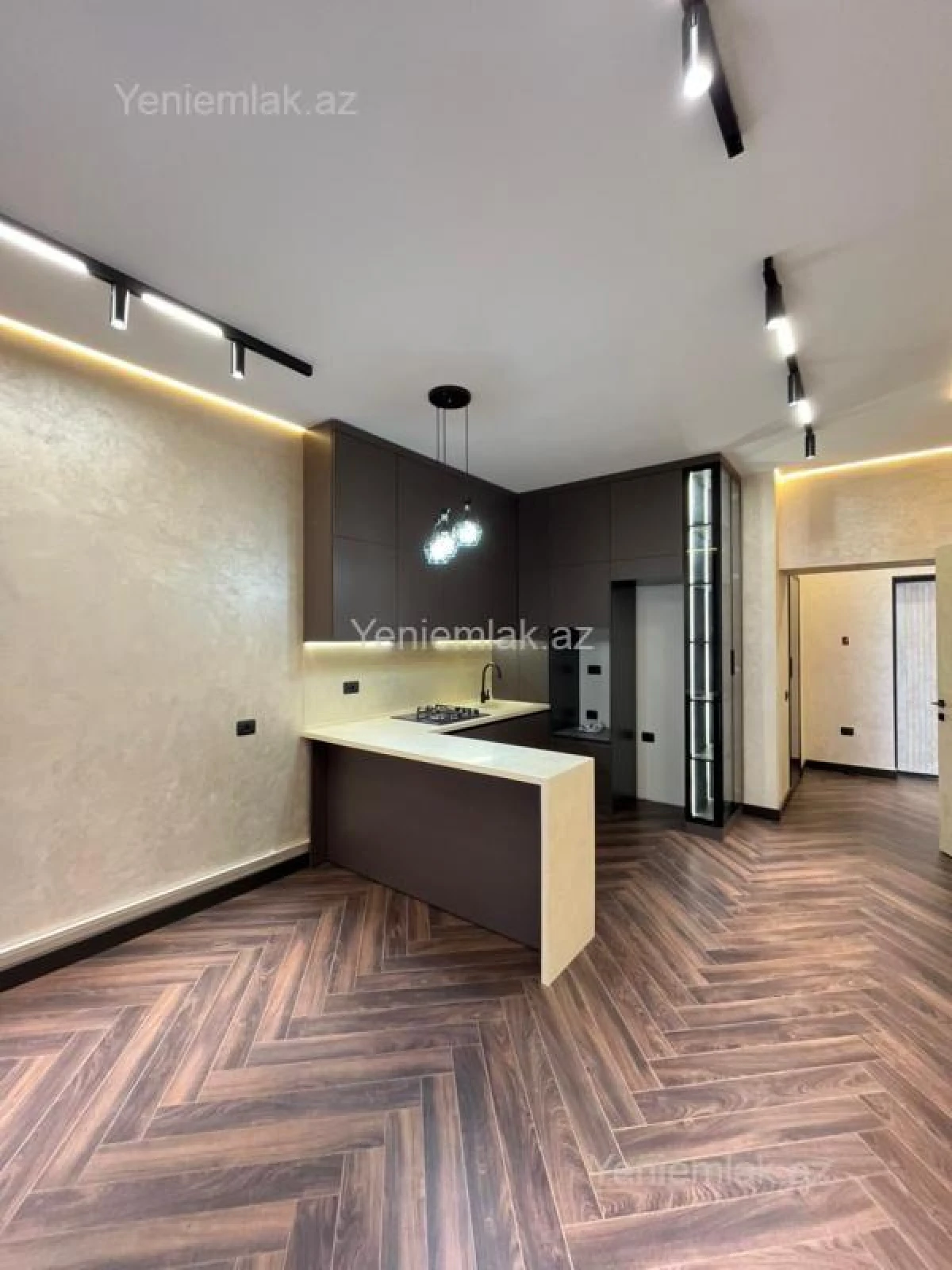 Satılır 2 otaqlı yeni tikili 68 m²