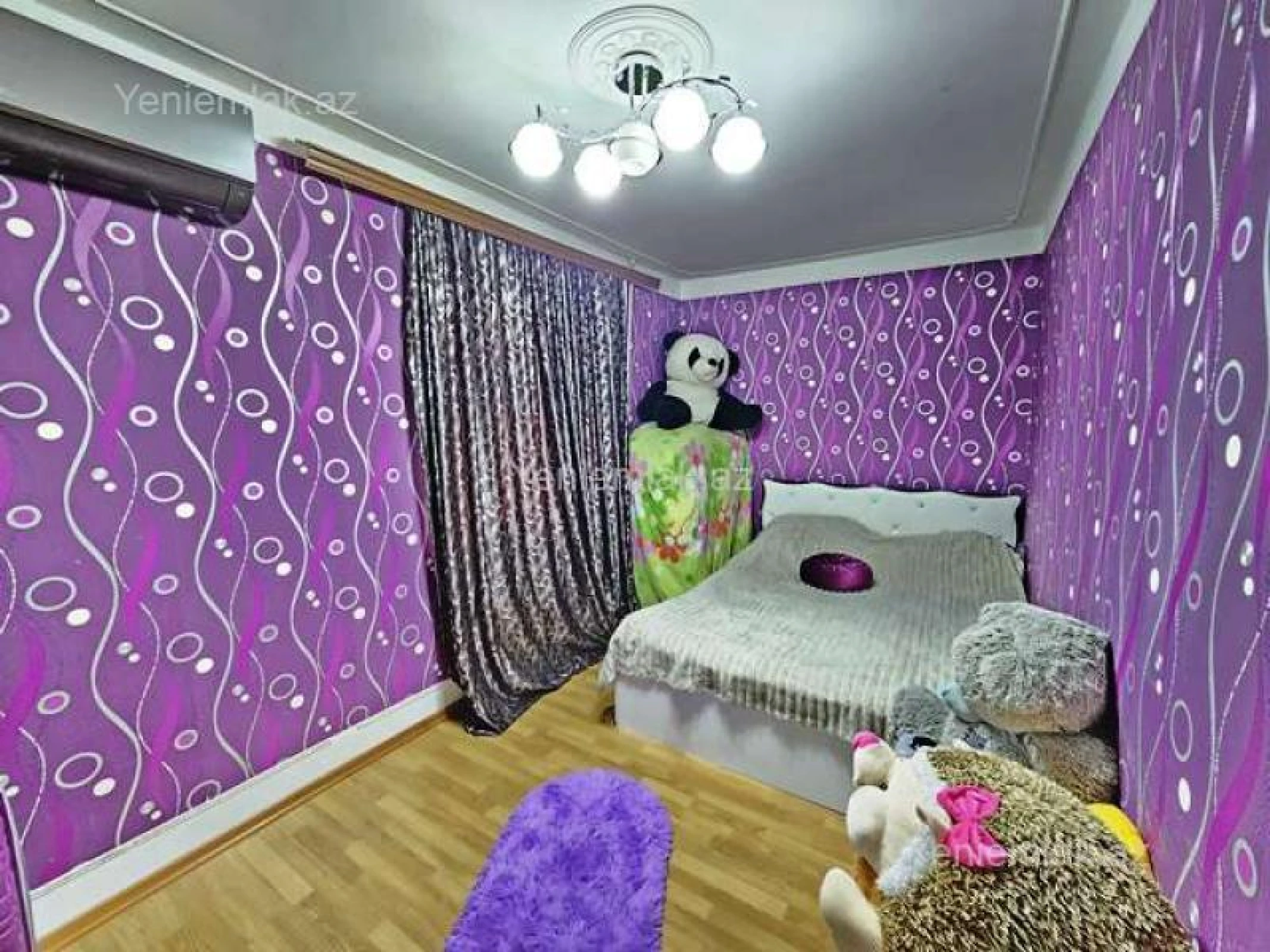 Satılır 2 otaqlı köhnə tikili 55 m²