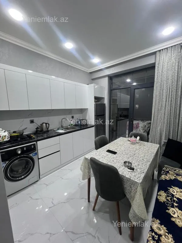 Satılır 2 otaqlı yeni tikili 67 m²