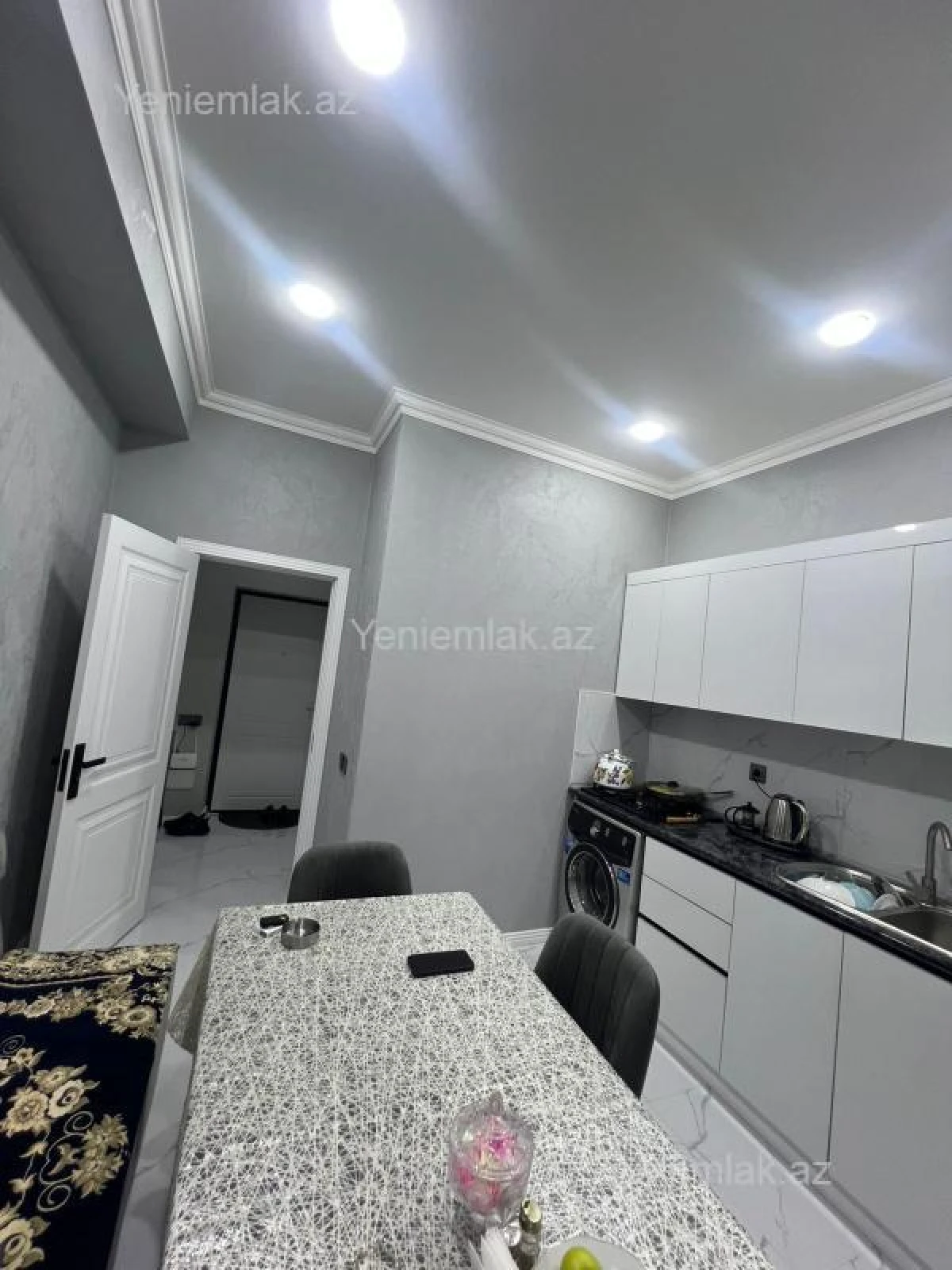 Satılır 2 otaqlı yeni tikili 67 m²