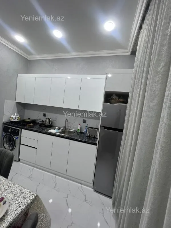 Satılır 2 otaqlı yeni tikili 67 m²