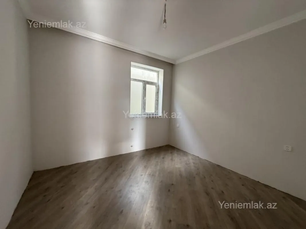 Satılır 3 otaqlı həyət evi 100 m²