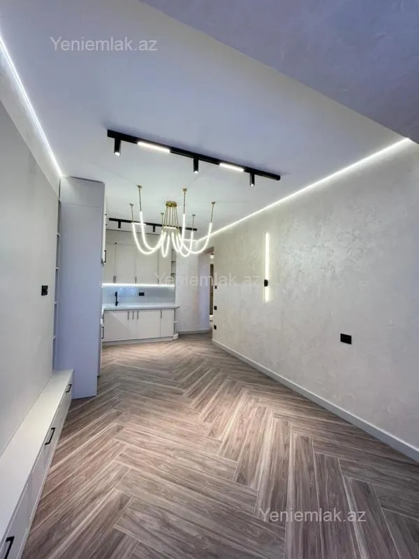 Satılır 2 otaqlı yeni tikili 68 m²