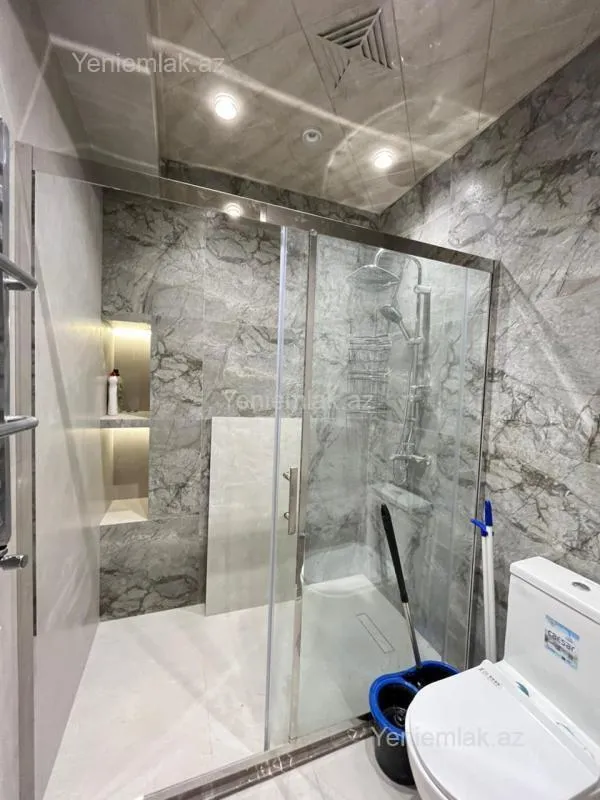 Satılır 2 otaqlı yeni tikili 68 m²