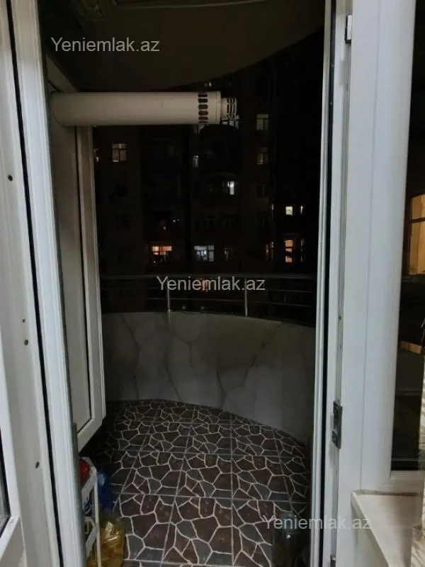 Satılır 4 otaqlı yeni tikili 137 m²