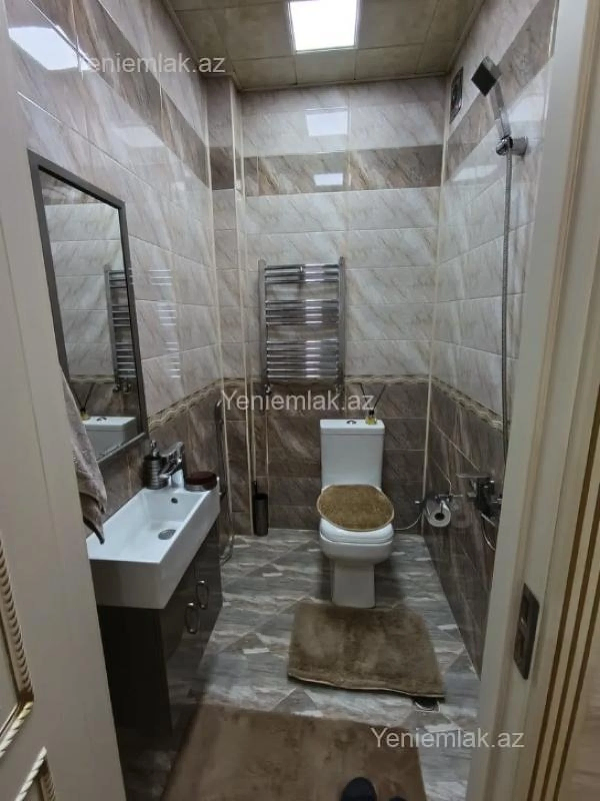 Satılır 4 otaqlı yeni tikili 137 m²