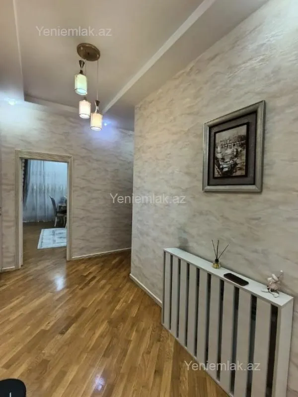Satılır 4 otaqlı yeni tikili 137 m²