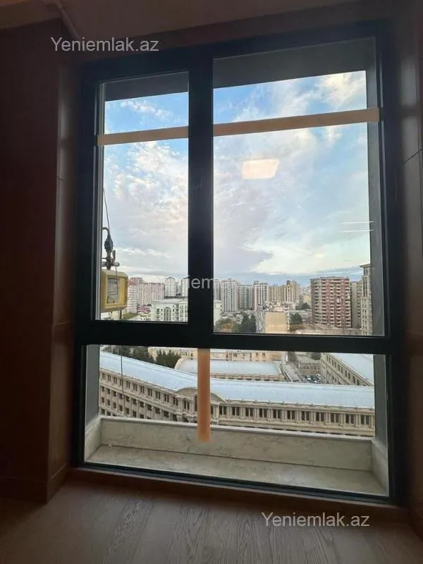 Satılır 2 otaqlı yeni tikili 59 m²