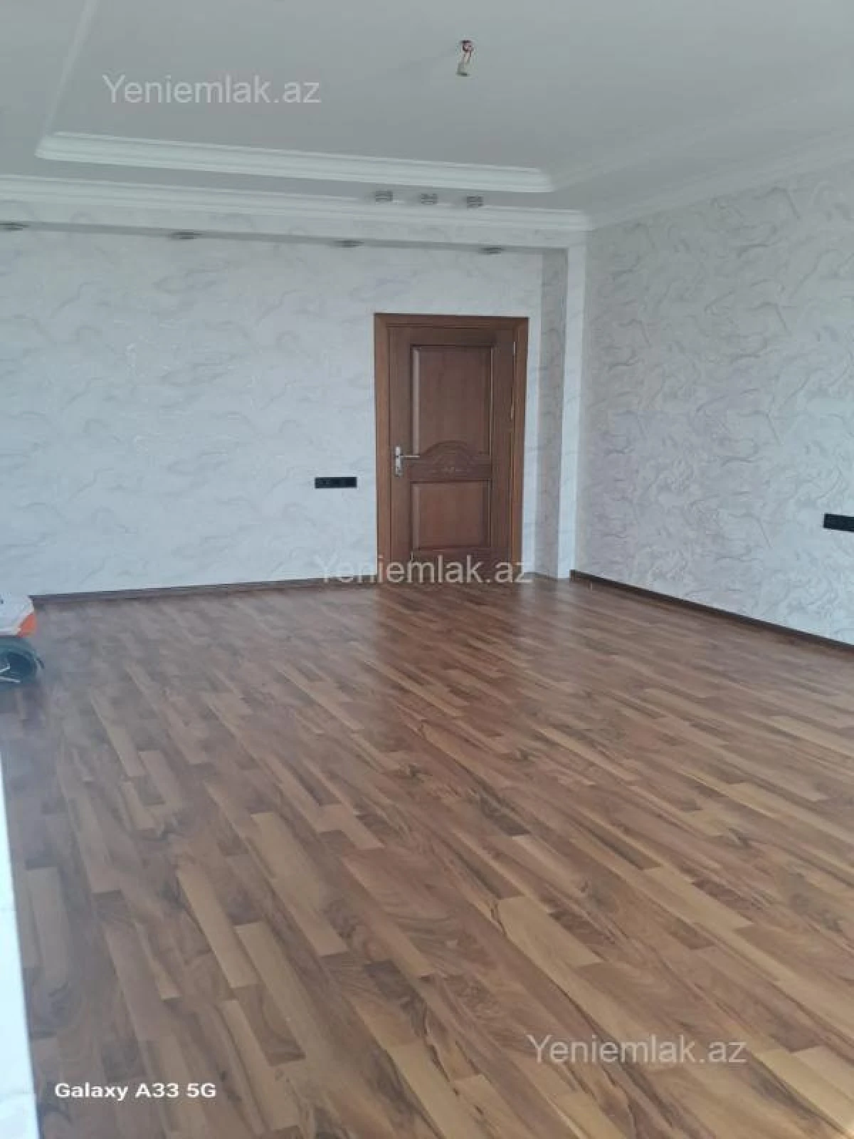 Satılır 2 otaqlı yeni tikili 70 m²