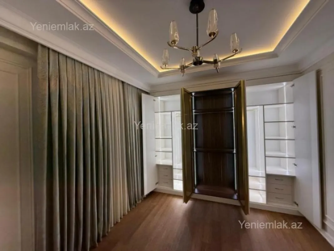 Satılır 4 otaqlı yeni tikili 189 m²