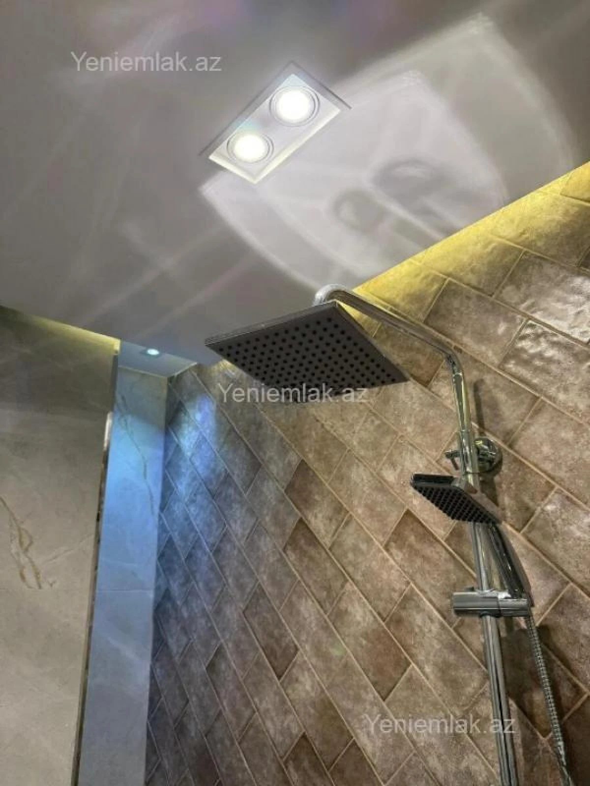 Satılır 4 otaqlı yeni tikili 189 m²