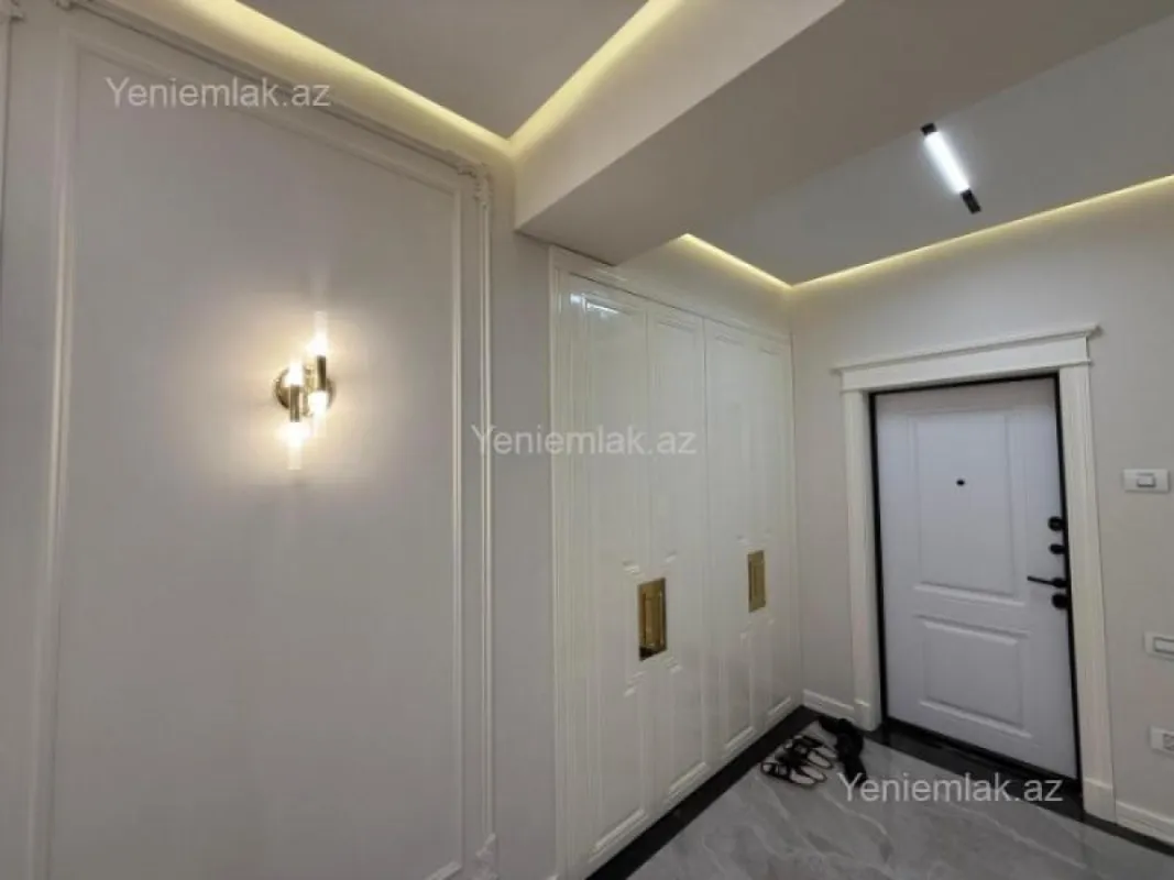 Satılır 4 otaqlı yeni tikili 189 m²