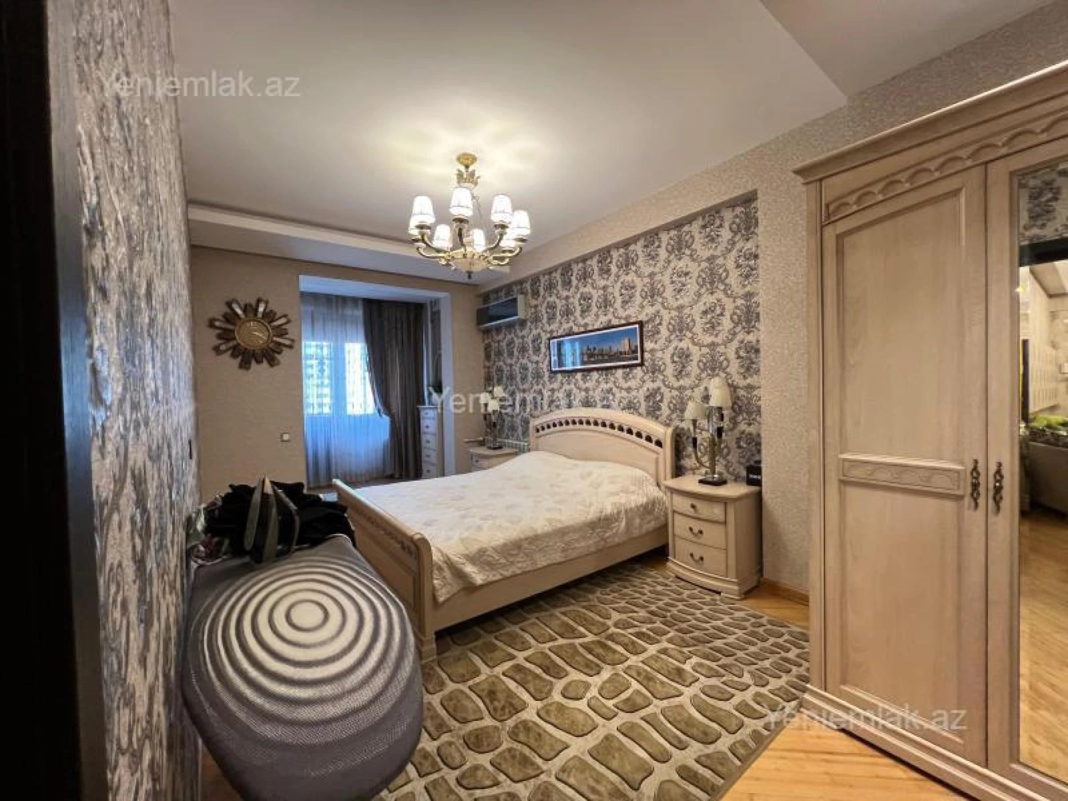 Satılır 4 otaqlı yeni tikili 190 m²