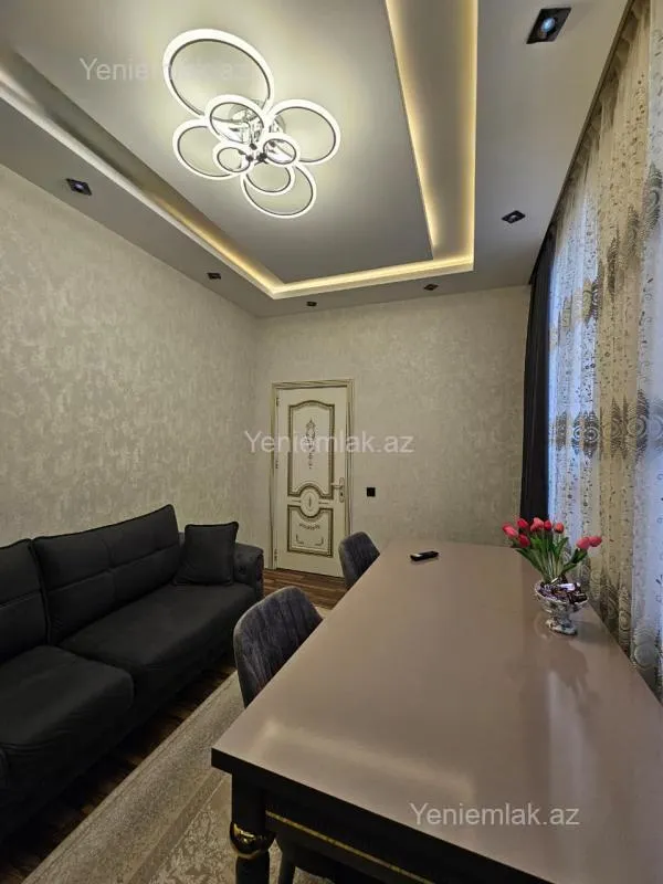 Satılır 3 otaqlı yeni tikili 54 m²