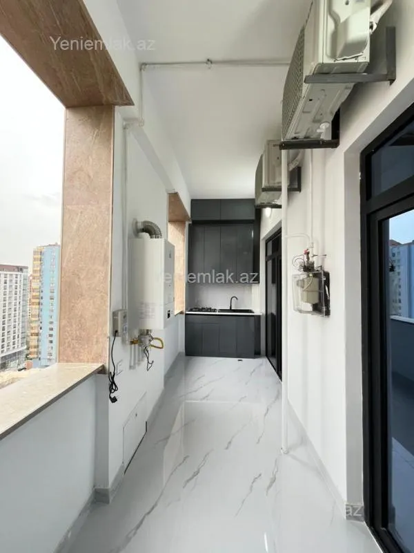 Satılır 3 otaqlı yeni tikili 98 m²