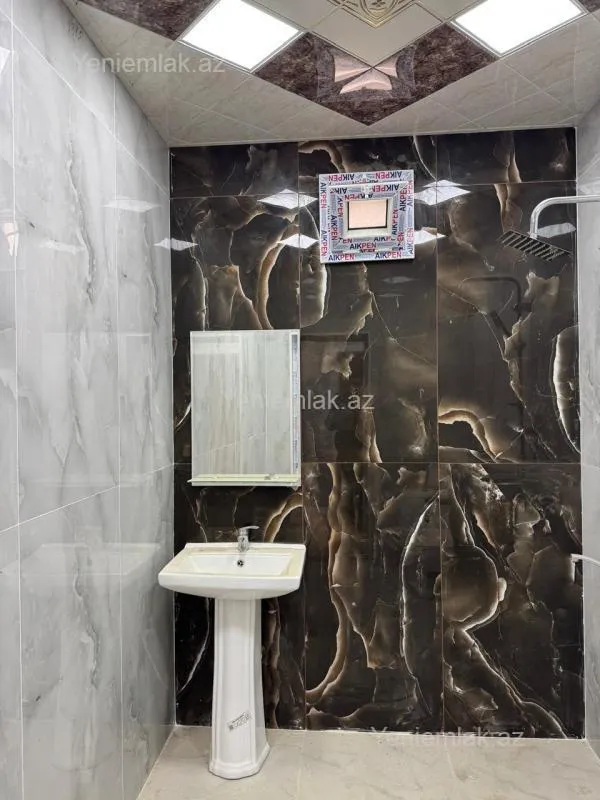 Satılır 3 otaqlı həyət evi 100 m²