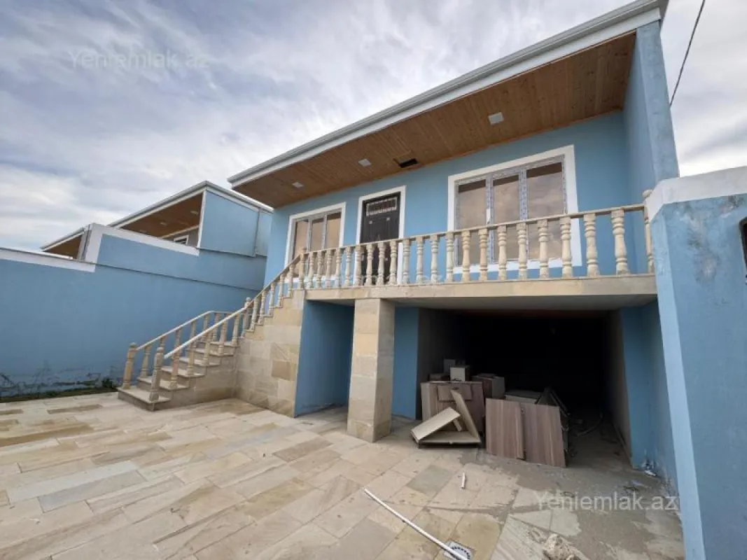Satılır 3 otaqlı həyət evi 100 m²