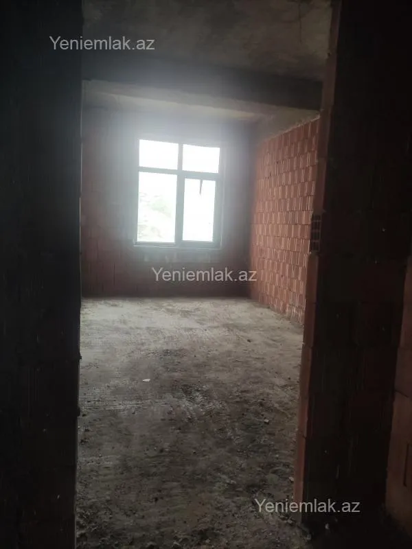 Satılır 3 otaqlı yeni tikili 132 m²