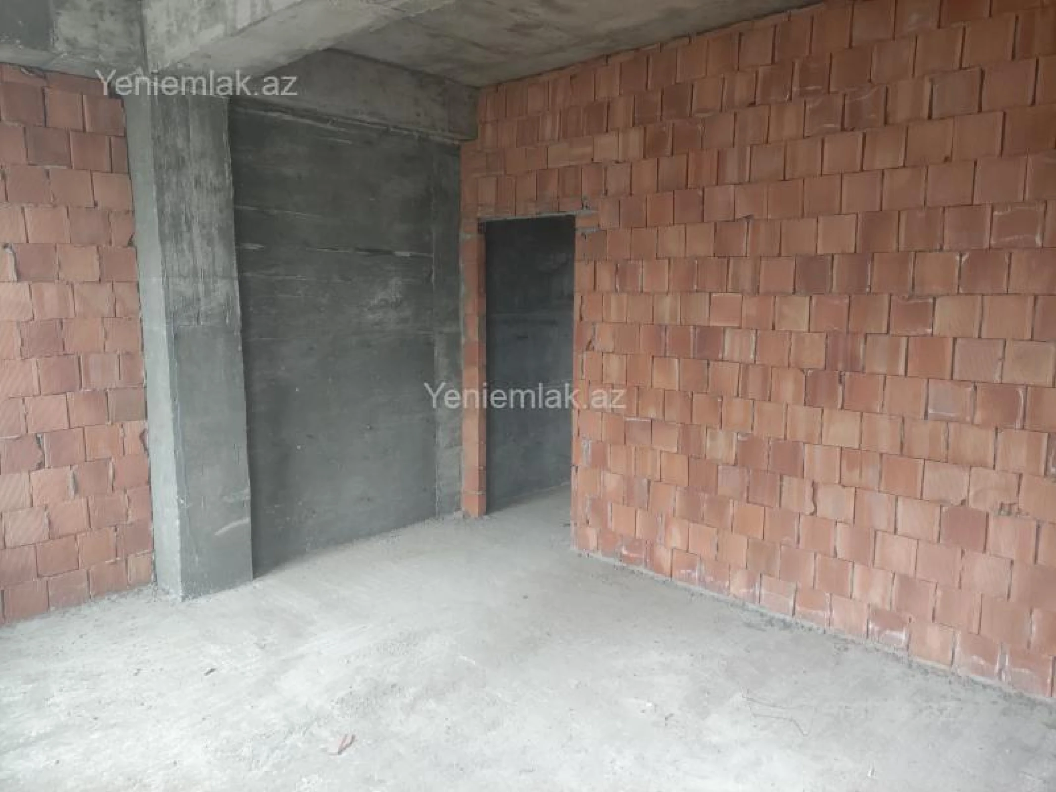 Satılır 3 otaqlı yeni tikili 132 m²