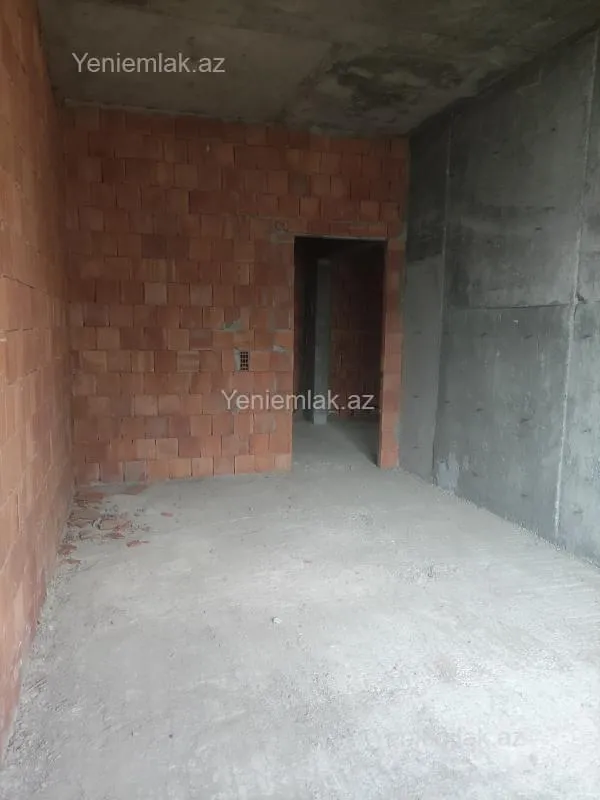 Satılır 3 otaqlı yeni tikili 132 m²