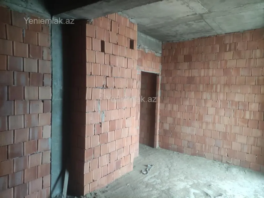 Satılır 3 otaqlı yeni tikili 132 m²