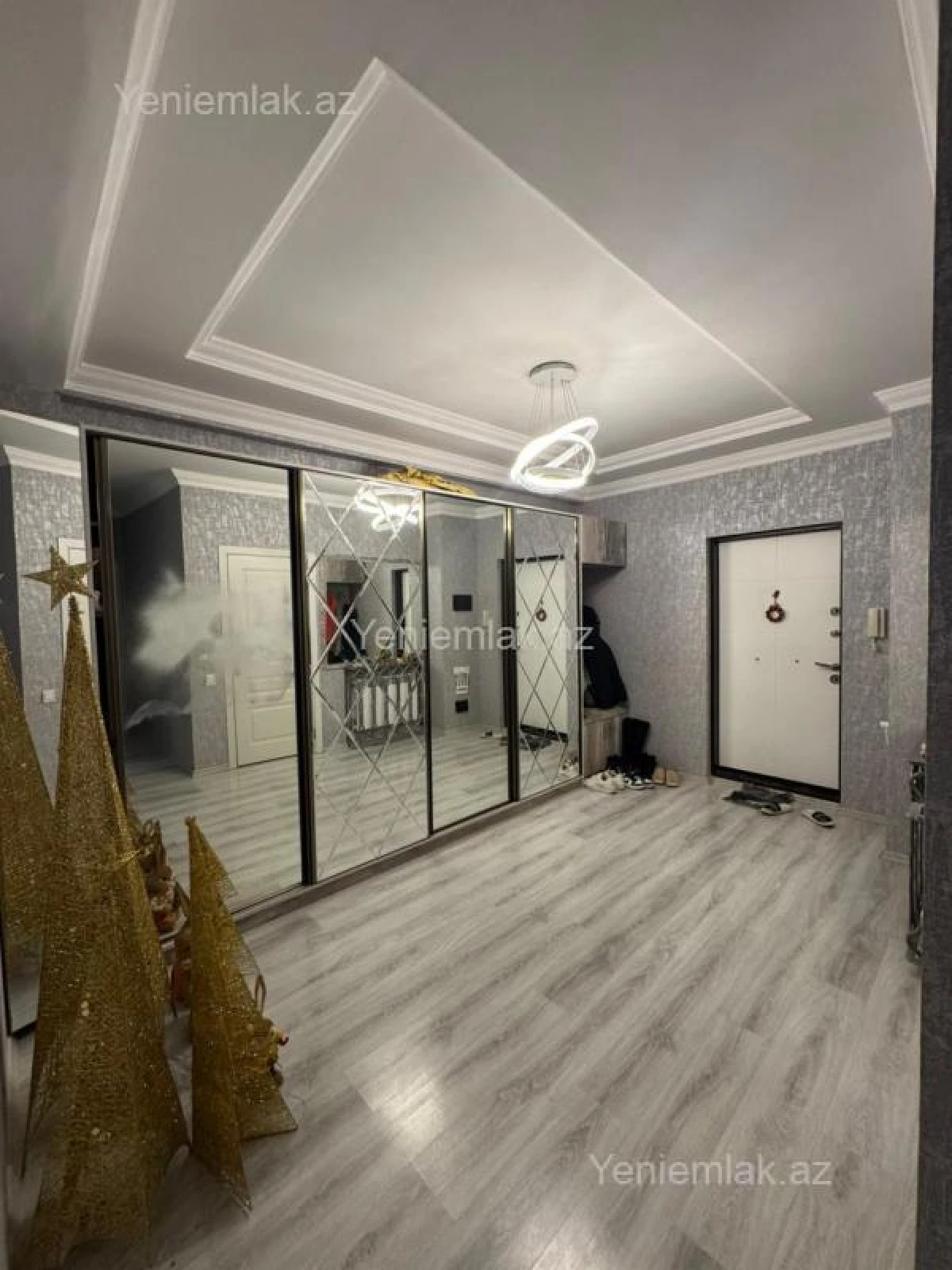 Satılır 3 otaqlı yeni tikili 107 m²