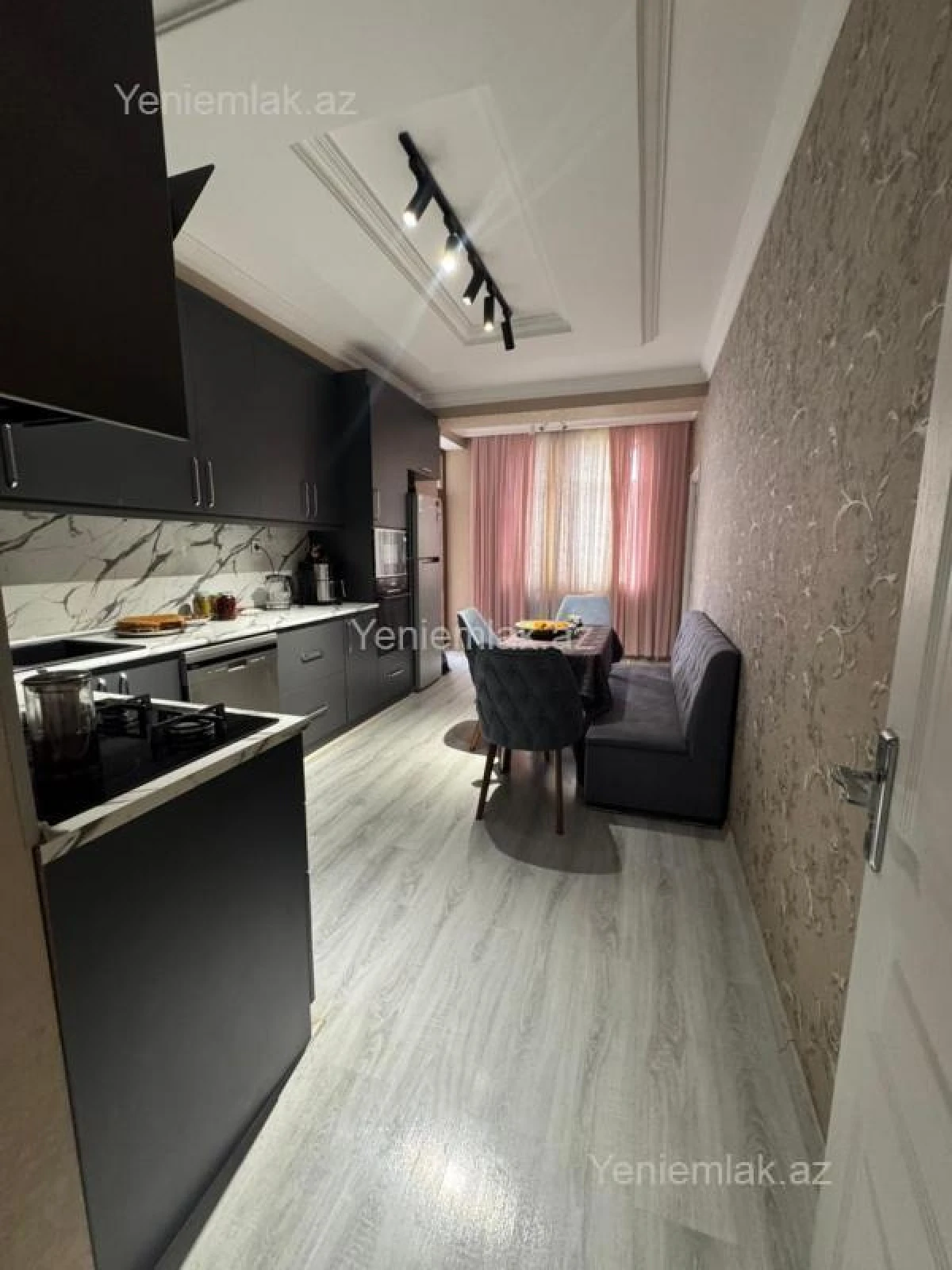 Satılır 3 otaqlı yeni tikili 107 m²