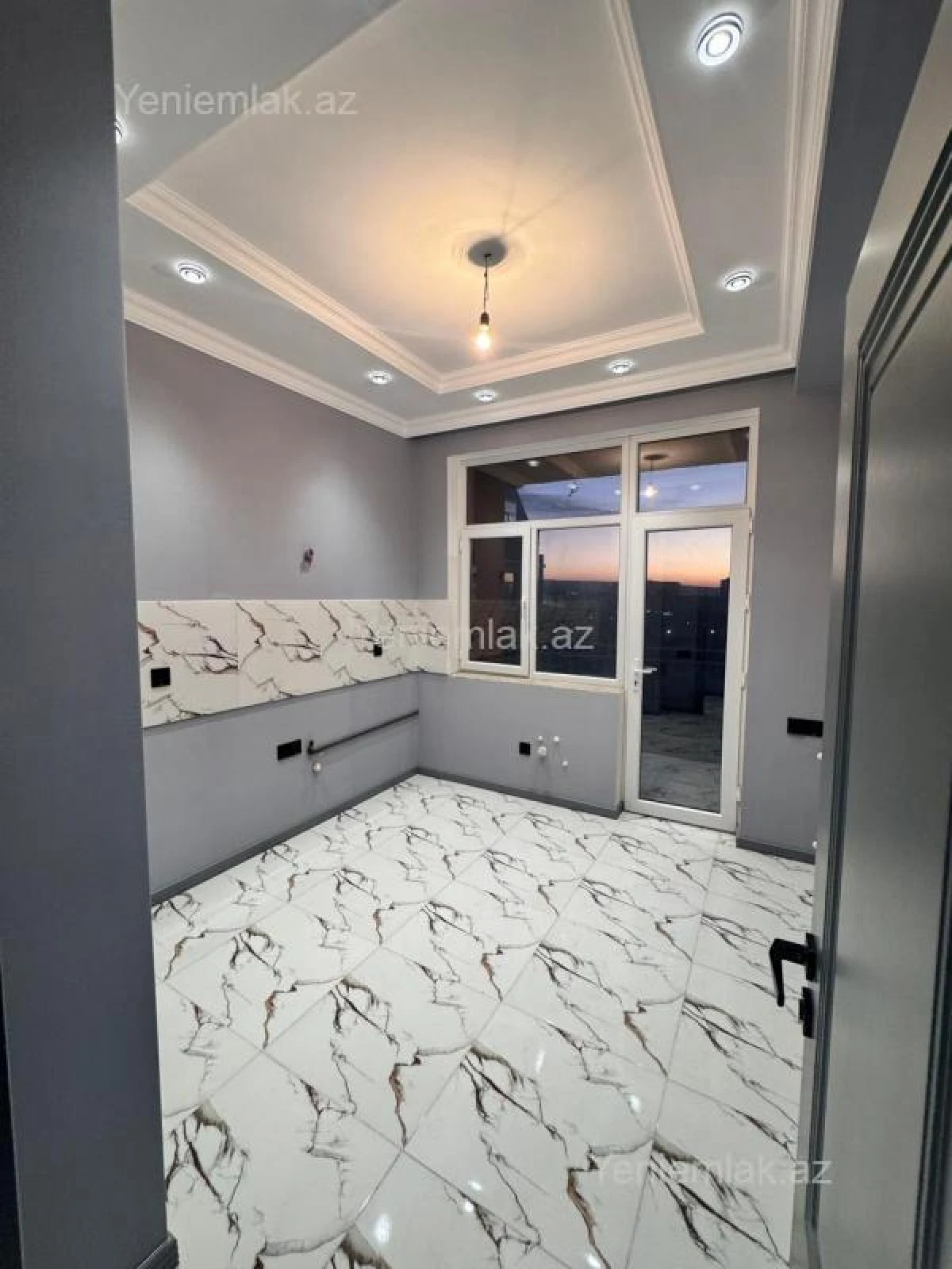 Satılır 2 otaqlı yeni tikili 62 m²