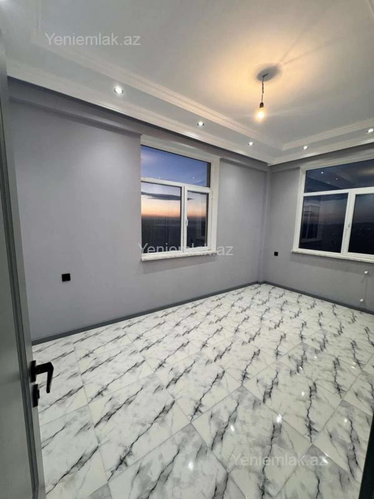 Satılır 2 otaqlı yeni tikili 62 m²
